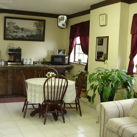 Luxury Inn Forrest City 
